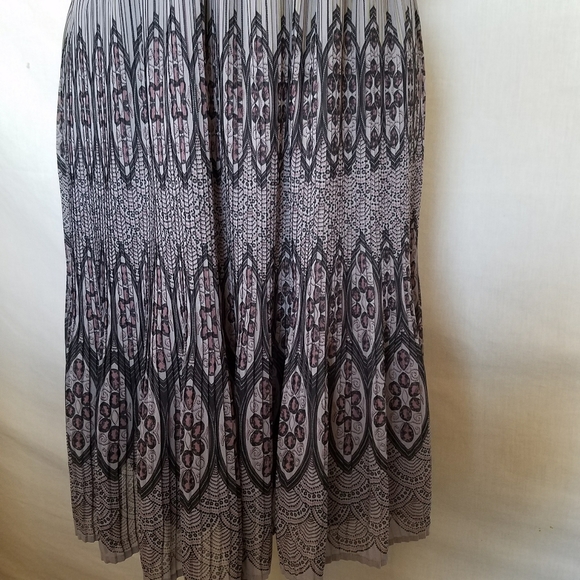 Lauren conrad dress size 6 - Picture 3 of 8